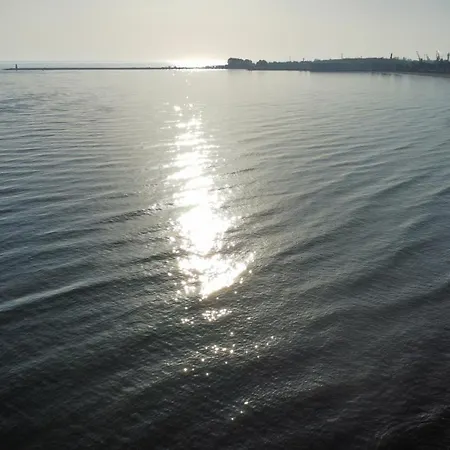 شقة Agapella Apartamenty- Apartament Plaza 47- 20 M From The